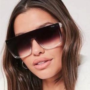 Quay Australia X Jlo - Jaded Clear/Black Fade Sunglasses Limited Edition glasses